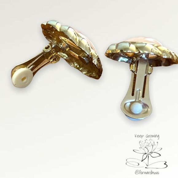 Vintage Rose Quartz Gold Tone Oval Clip On Non Pierced Earrings - Picture 8 of 10